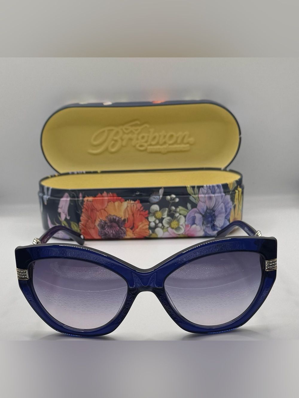 Brighton Meridian Adagio Sunglasses – New Without Tags (NWOT)